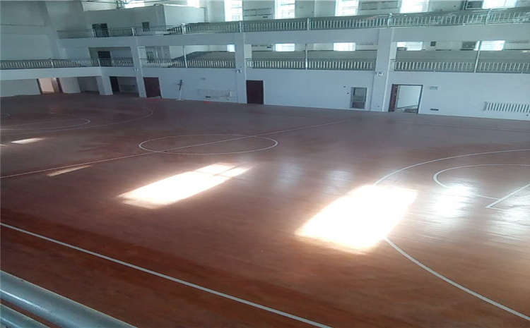 學校籃球館木地板LOGO定制